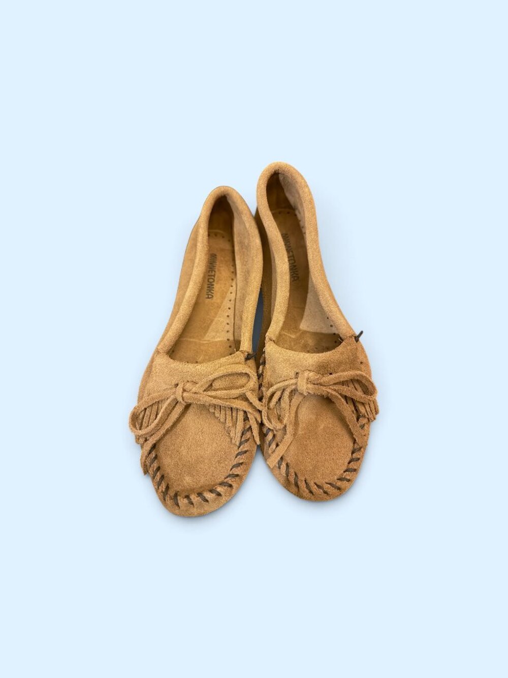 Minnetonka Tan/Taupe Suede Kilty Moccasins Sz 8.5